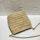 エコアンダリヤのショルダーバッグ／ベージュ／斜め掛けショルダー／マグネットボタン付きの画像