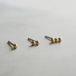 《選べる1粒～3粒》14kgf 極小2mmミニ丸玉ボール シンプルピアス 片耳販売 金属アレ対応 メンズにも 夏アクセの画像