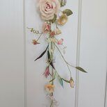 染め布花＊アンティークな薔薇のガーランド装飾　インテリア　の画像