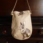 ウサギ柄のポシェット