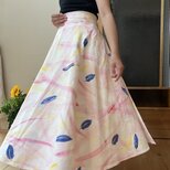 【そよ風　羽根の巻きスカート】染色　ステンシル　ウエストフリーサイズ