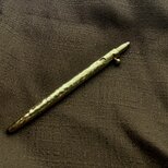 真鍮製ボルトアクションのボールペン・槌目タイプ（G2タイプ）