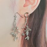 ☆銀色の小さな花束フープイヤリング・ピアス(#1210)(1点限定)