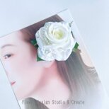 白い薔薇とパールのヘアクリップ 髪飾り　白　バラ　ヘアクリップ　髪飾り　白いバラ　パール　バレエ　ダンス　ライトストーン