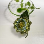 布花　髪飾りにも使えるダリアのコサージュ。2wayタイプ。