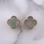 幸せのクローバーピアス 15mm（グレーマザーオブパール）【高品質！送料無料！当日発送！】