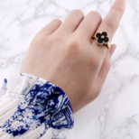 幸せのクローバーリング 15mm（オニキス）【高品質！送料無料！当日発送！】