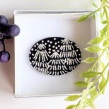 北欧風ことりと草花の刺繍ブローチ#398