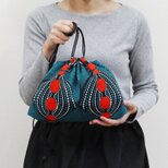 アフリカ布の巾着ショルダー（ ピーコックブルー ）斜めがけ たすき掛け インナーバッグ