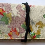 ８４６２　花柄の着物で作った和風財布・ポーチ