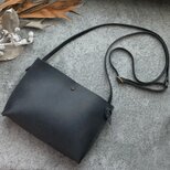 スマホポシェット  ˗ˏˋ gusset ˎˊ˗  NERO 〖受注制作〗