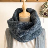 ＊ふんわりあたたか　ヘリンボーンウールのスヌード＊杢ネイビー