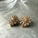 Y1204-ヴィンテージイヤリング U.S.A. 1970〜80's Rhinestone Flower Gold Tone