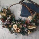 【2025クリスマス】ゴールドの葉wreath