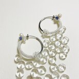 【フープイヤリング】優しい淡水パールとタンザナイト　金属ｱﾚﾙｷﾞｰ対応　e0シルバー