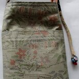 ８５５０　色大島紬の着物で作ったスマホポーチ