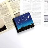 （送料無料）二つ折り財布（かぶせ蓋タイプ）【星空の夜（starry night）】（名入れ可）