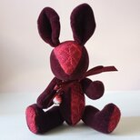 【1月誕生石・オーダーメイド】こぎん刺しぬいぐるみ 総刺しこぎんウサギ ガーネット