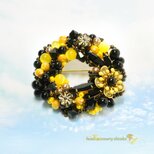 フラワーリースブローチG＊Bkack＆Yellow