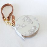 リバティプリント小銭入れ　　ミャオウ（ベージュ）A