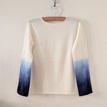 美しいグラデーションがおしゃれなライトニット～シームレスでウール100％の日本製