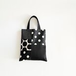 スリムなのにしっかり収納！ 水玉パッチワークバッグ A4対応