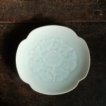 上品な青磁◆素敵な形状。有田焼　久峰窯　変形大皿　和食器　工芸品　昭和期　現代品