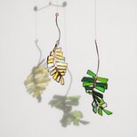 踊るシダの葉 c ＊ガラスモビール