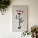 【一点もの】『手紡ぎ糸のお花. a'』手刺繍ファブリックパネル　