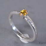イエローサファイアのリング