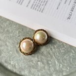 Y1211-ヴィンテージイヤリング U.S.A. 1980's Voluminous Faux Pearl