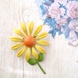 yellow orange enamel flower ヴィンテージブローチ