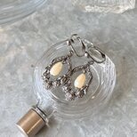 YA222-【 AVON 】エイボン・ヴィンテージイヤリング 1990's " Romantic Renaissance "