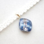 【受注製作】レジンアート　鉱物モチーフとタティングレースとサテンリボンのチョーカー〈胸の潮騒〉