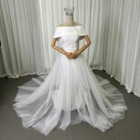 ウエディングドレス+オーバースカート クレープ生地 オフショルダー スレンダーライン 繊細レース 結婚式