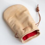 牛革の手提げ巾着　2250121