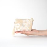 【花丸模様　ベージュ・シルバー　シルク帯リメイク　ミニポーチ】カードケース、ポーチ小さめ、誕生日ギフトにも。