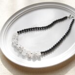 オニキスとダブルポイント水晶のネックレス