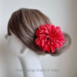 シンプルな赤いダリアのヘッドパーツ　成人式　袴　着物　浴衣　フラメンコ　ダンス　髪い飾り　赤　ダリア　単品パーツ