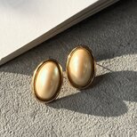 PM60-【 Monet 】モネ・ヴィンテージピアス 1980's Oval Faux Pearl Gold Tone