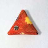 着物リメイク　三角のコインケース