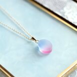 レジンアート　シーグラス風のペンダント〈夕闇の余韻〉