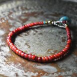 アンティーク多彩ホワイトハーツとターコイズブルーシェブロンのブレス（ターコイズ留め金）