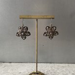 Vintage 70s-80s retro botanical flower classical design pierces