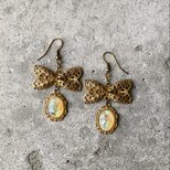 Vintage 70s-80s retro ribbon opal stone pierces