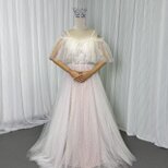 パーティードレス シャンパン色 キャミソール オフショルダー ふわふわドレス 編み上げ ドットドレス 披露宴