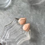 PT22-【 TRIFARI 】トリファリ・ヴィンテージピアス Peach Pink Enamel Paint