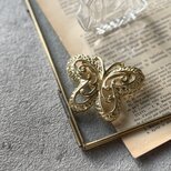 SC146-ヴィンテージブローチ U.S.A. 1970s Gold Tone Butterfly Openwork