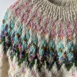 手紡ぎ毛糸のロピ風セーター