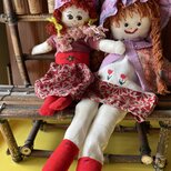 可愛い姉妹のお人形